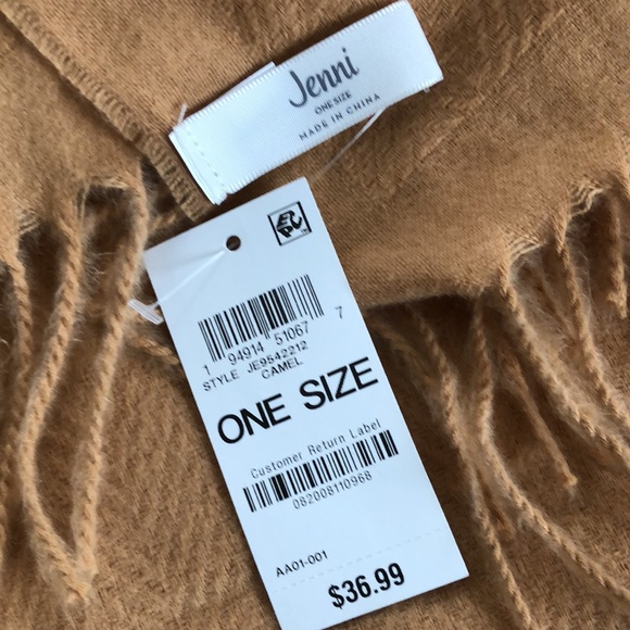 NWT Camel Soft Fringe Scarf Wrap - Picture 3 of 3